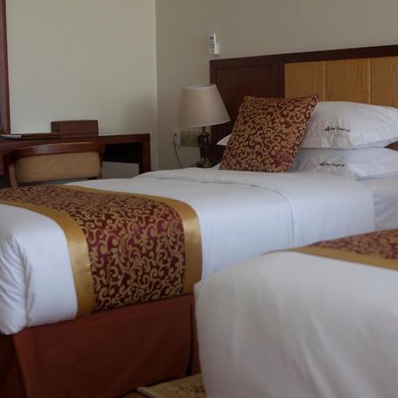 Hotel Triangle Mbarara ภายนอก รูปภาพ