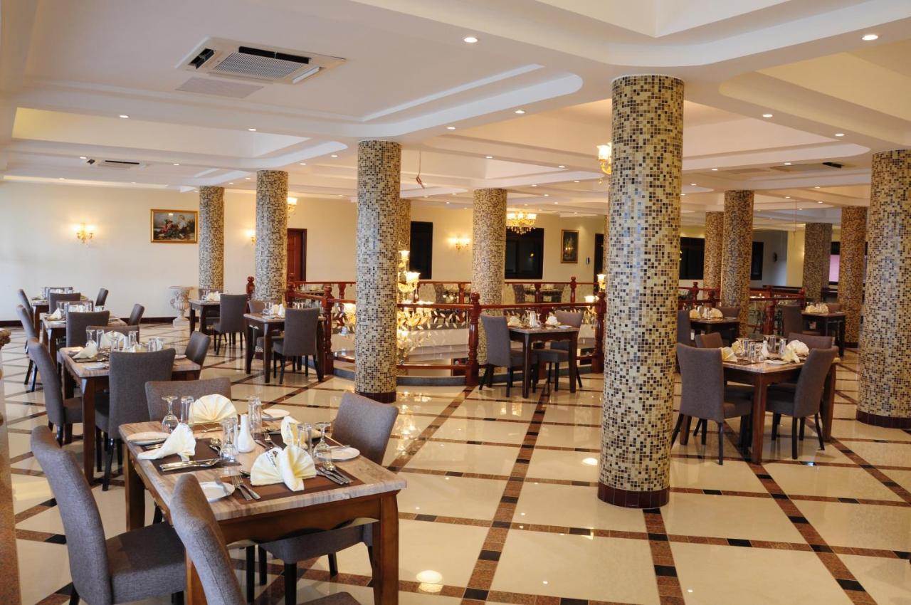 Hotel Triangle Mbarara ภายนอก รูปภาพ